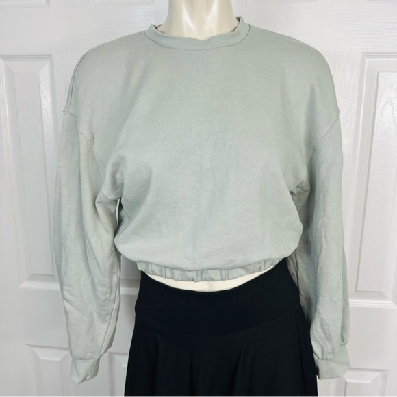 Zara Tops - ZARA cropped sweatshirt CASUAL long sleeves celery green ribbed collar detail M
